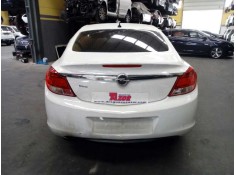 opel insignia berlina del año 2010 2