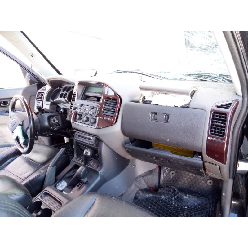 mitsubishi montero (v60/v70) del año 2000