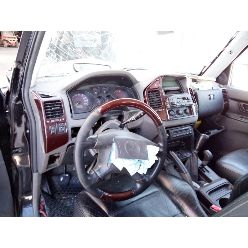 mitsubishi montero (v60/v70) del año 2000