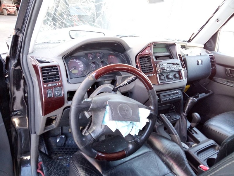 mitsubishi montero (v60/v70) del año 2000