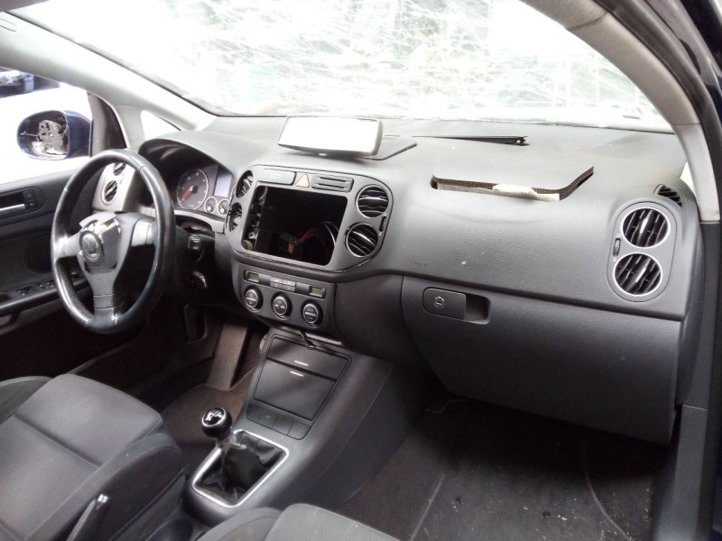 volkswagen golf plus (5m1) del año 2006