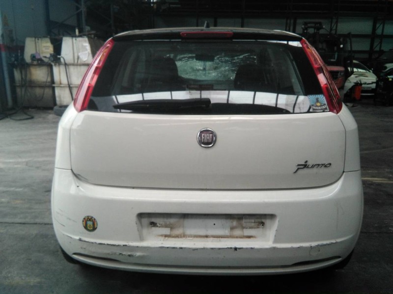 fiat punto berlina (188) del año 2008