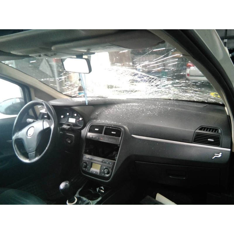 fiat punto berlina (188) del año 2008