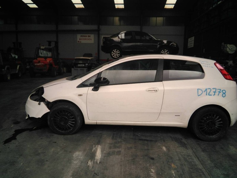 fiat punto berlina (188) del año 2008