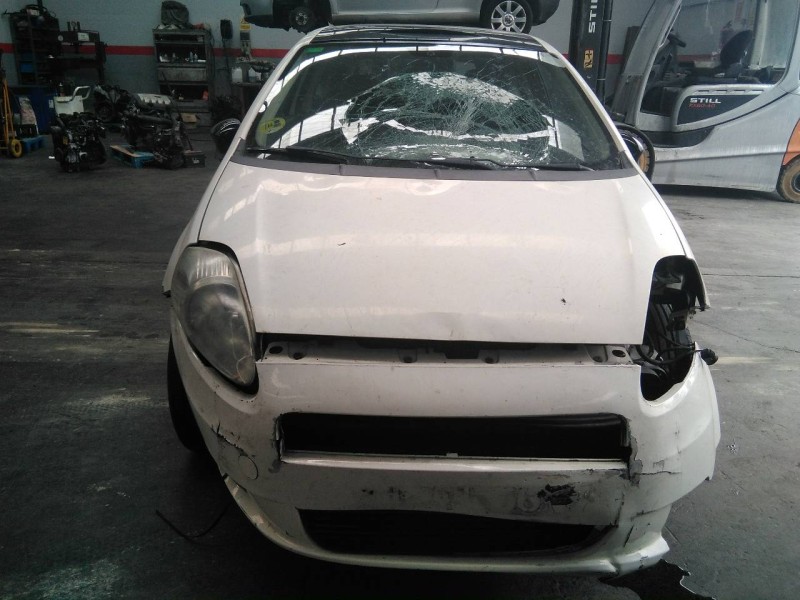 fiat punto berlina (188) del año 2008