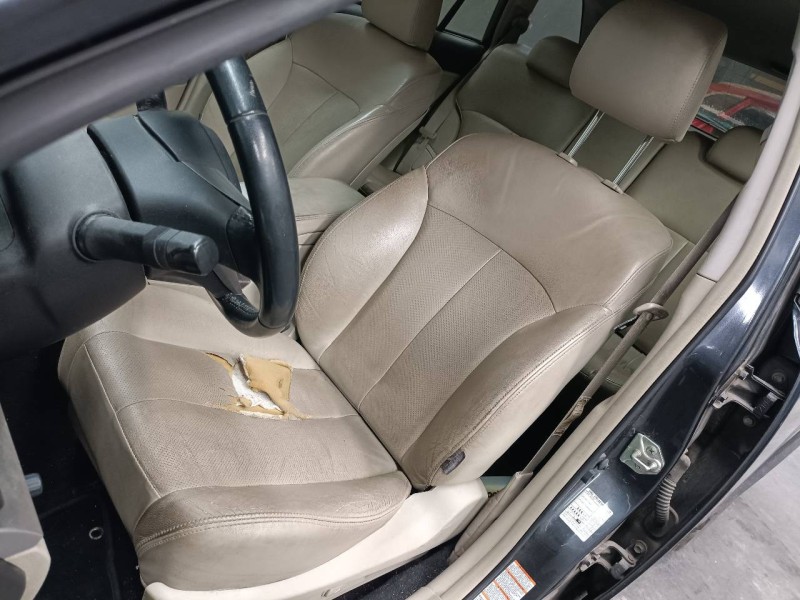 subaru legacy kombi/outback b14 del año 2013