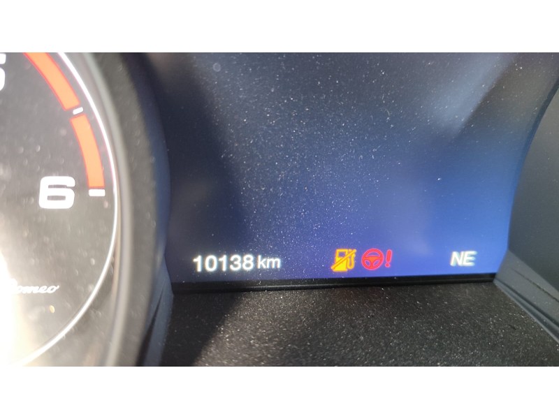 alfa romeo stelvio (630) del año 2021