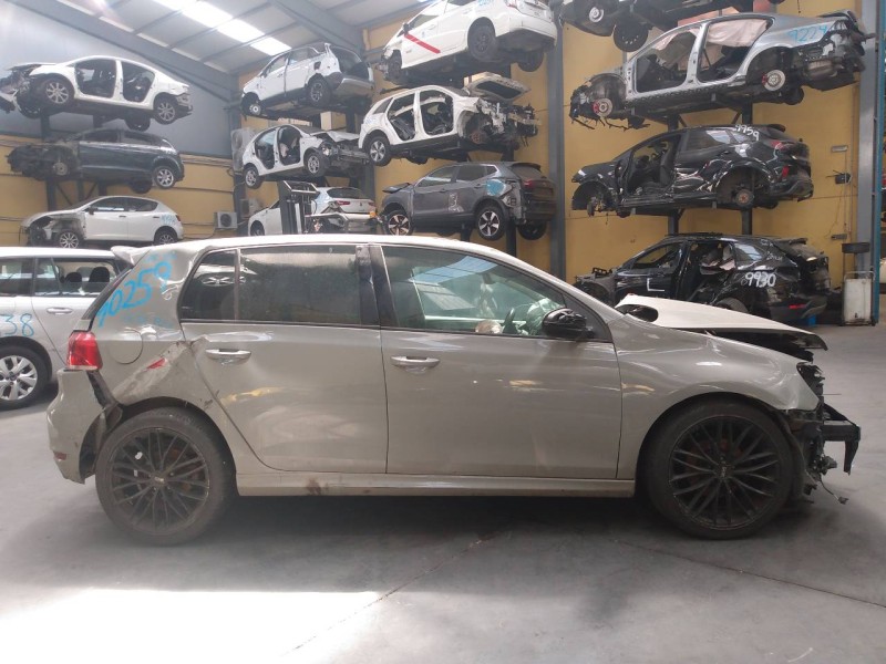 volkswagen golf vi (5k1) del año 2012