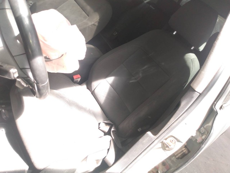 volkswagen golf vi (5k1) del año 2012