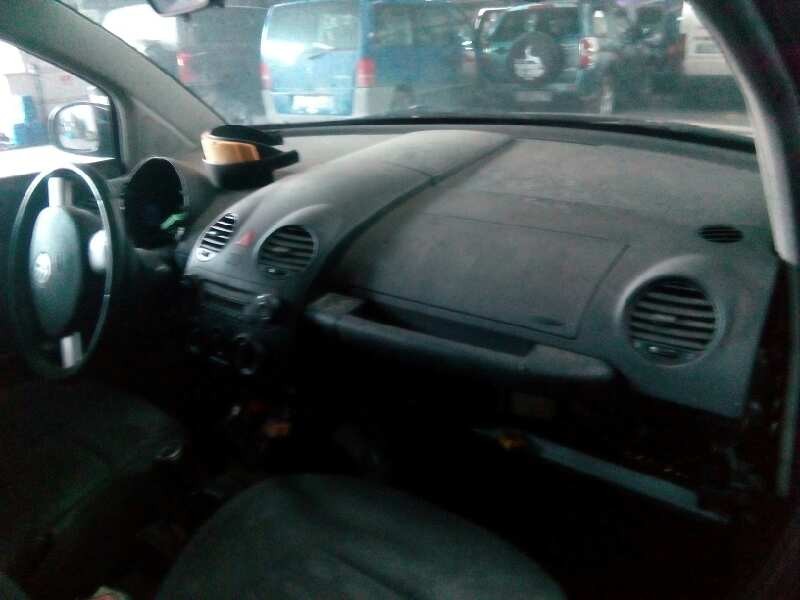 volkswagen new beetle (9c1/1c1) del año 2000