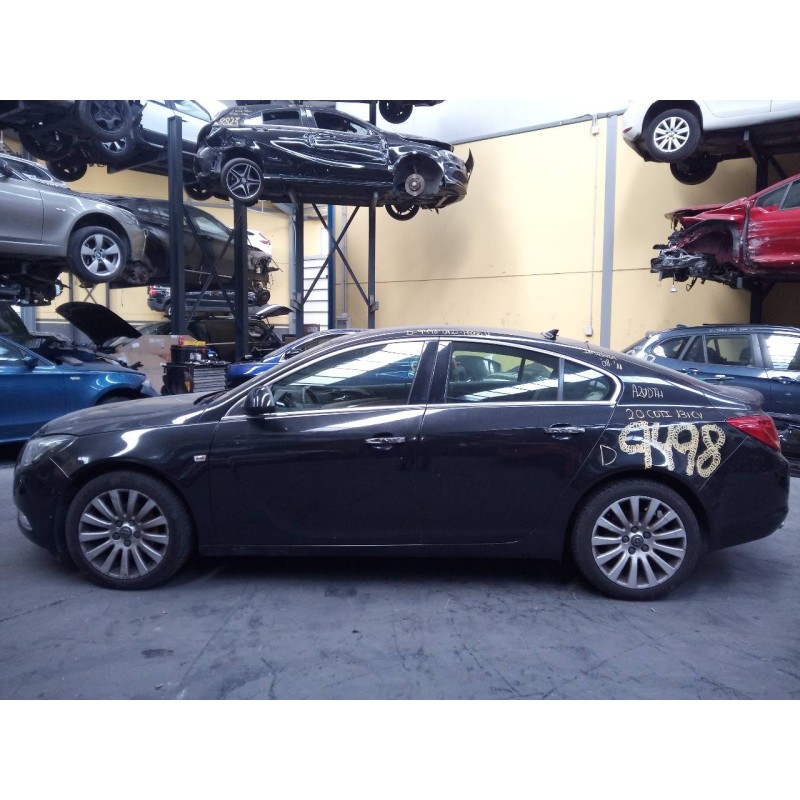 opel insignia berlina del año 2010
