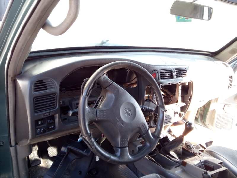 nissan patrol gr (y61) del año 2004
