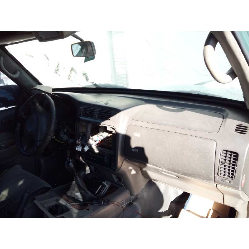 nissan patrol gr (y61) del año 2004