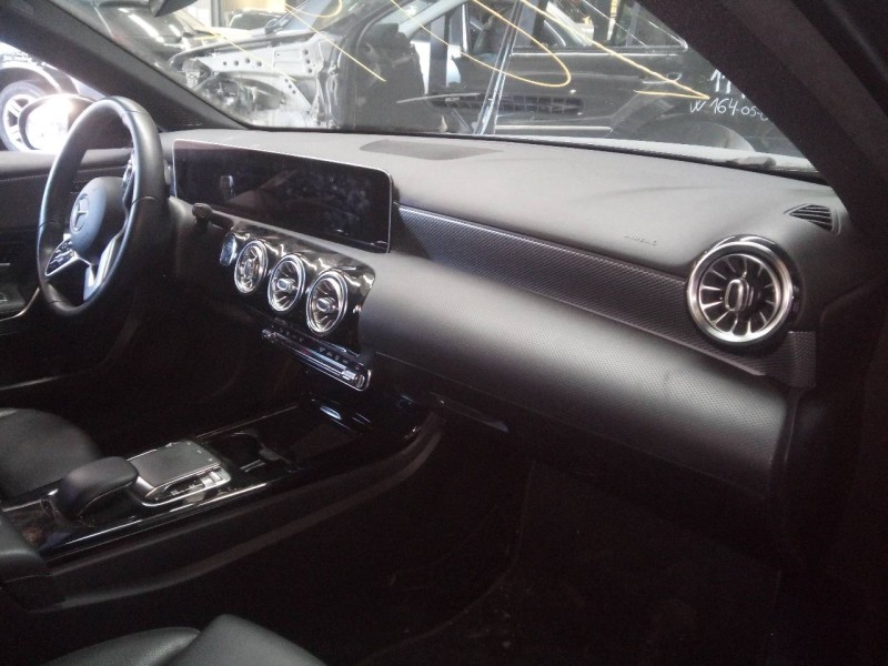 mercedes-benz clase a (bm 177) del año 2018