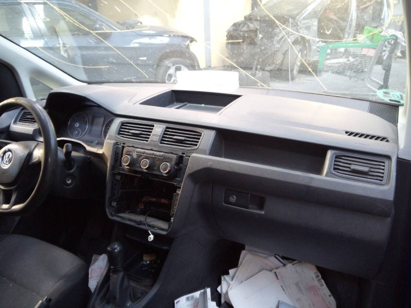 volkswagen caddy furgón/kombi del año 2015