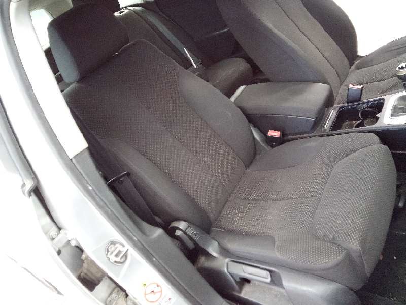 volkswagen passat variant (3c5) del año 2005