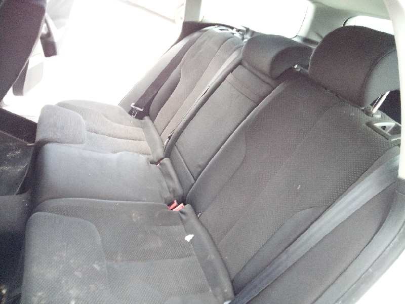 volkswagen passat variant (3c5) del año 2005