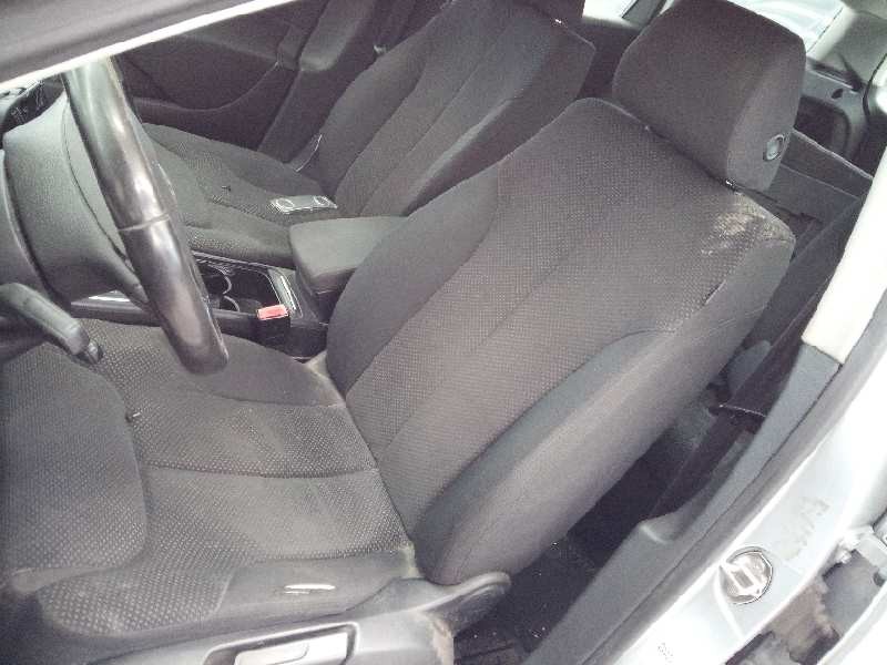 volkswagen passat variant (3c5) del año 2005