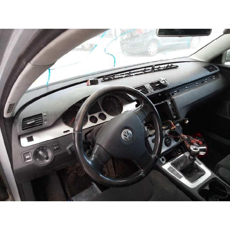 volkswagen passat variant (3c5) del año 2005