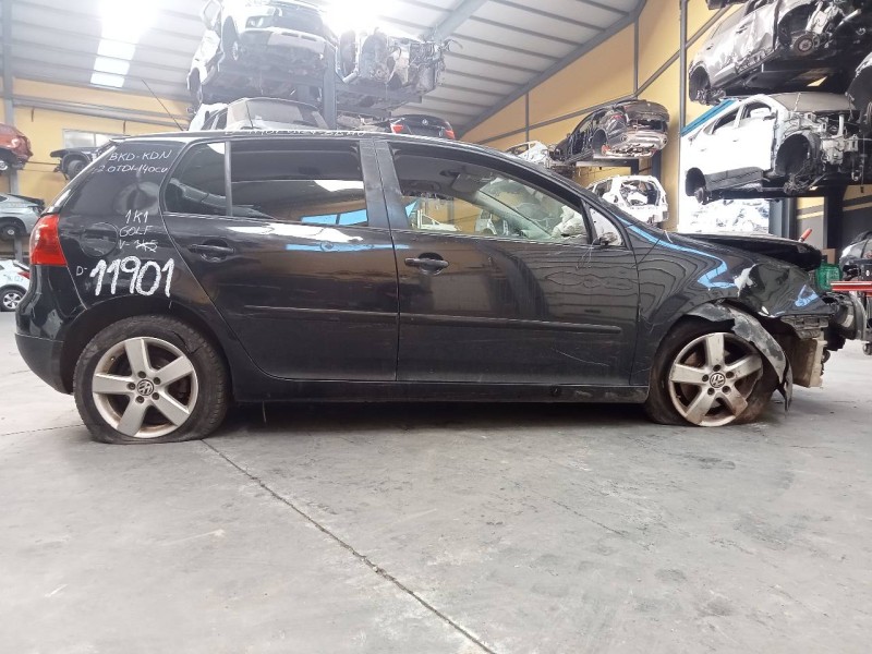 volkswagen golf v berlina (1k1) del año 2008