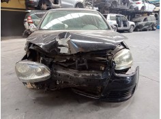 volkswagen golf v berlina (1k1) del año 2008 2