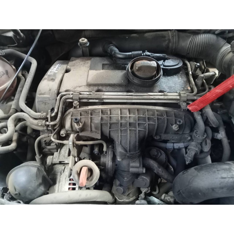 volkswagen golf v berlina (1k1) del año 2008