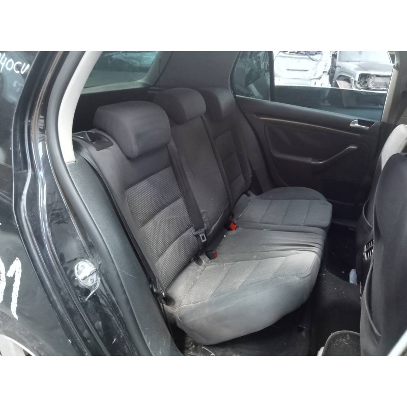 volkswagen golf v berlina (1k1) del año 2008