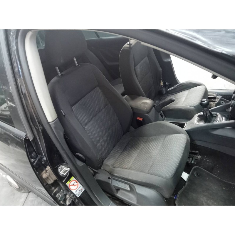 volkswagen golf v berlina (1k1) del año 2008