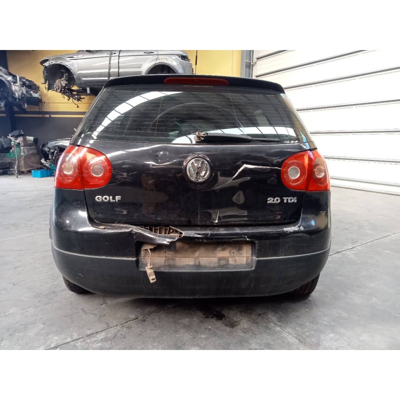 volkswagen golf v berlina (1k1) del año 2008