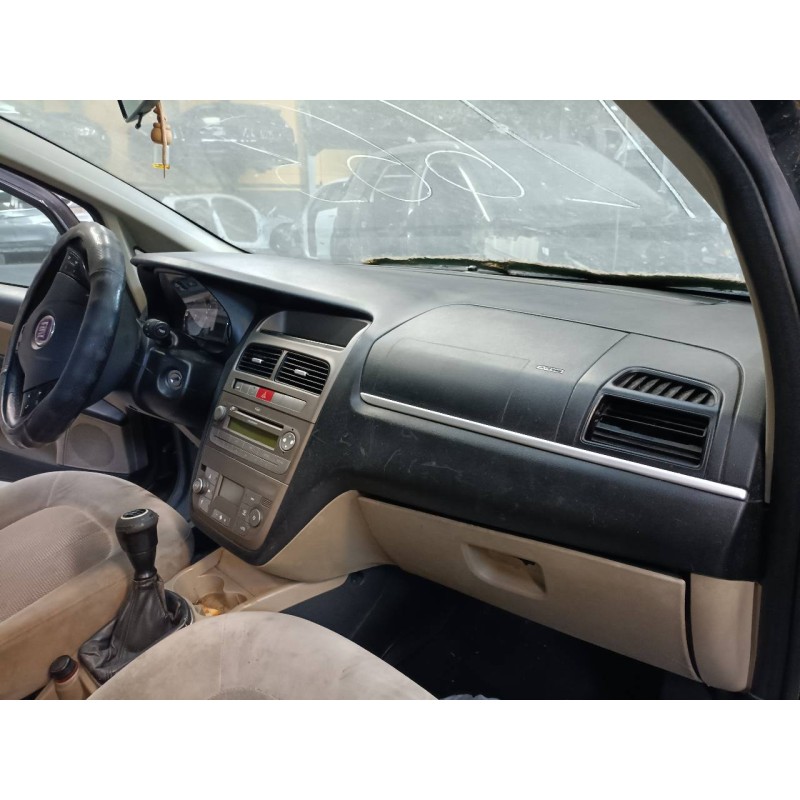 fiat linea (110) del año 2007