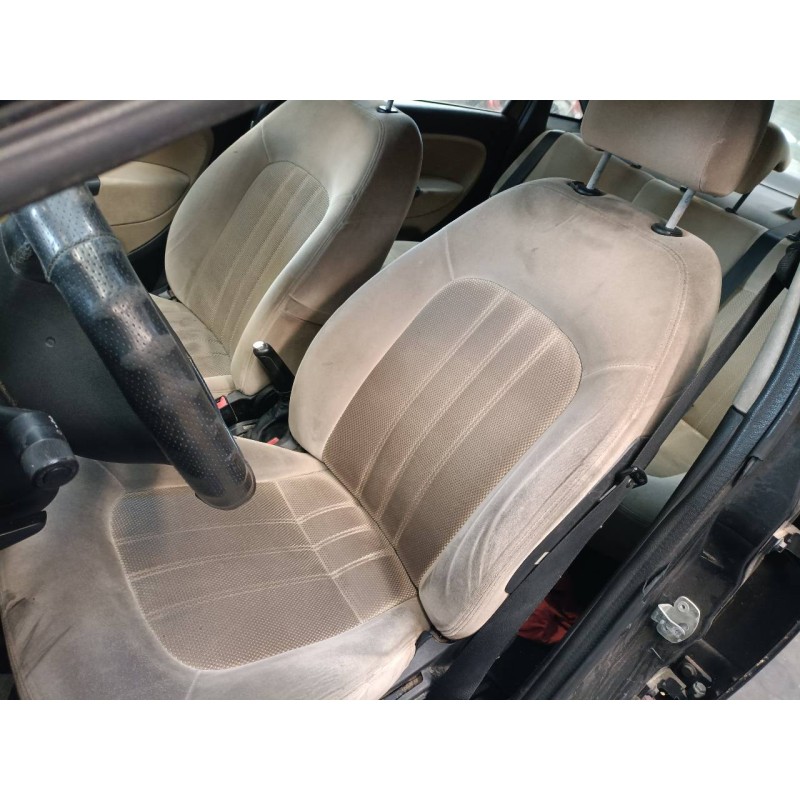 fiat linea (110) del año 2007