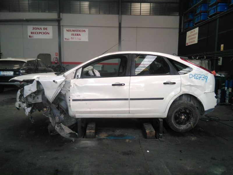 ford focus berlina (cak) del año 1998