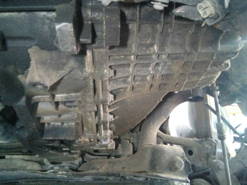 ford focus berlina (cak) del año 1998