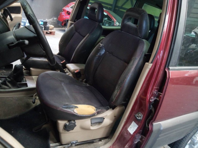 nissan terrano/terrano.ii (r20) del año 2002