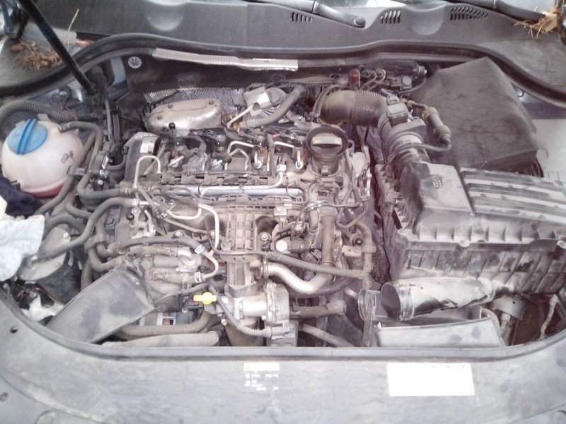 volkswagen passat variant (365) del año 2010