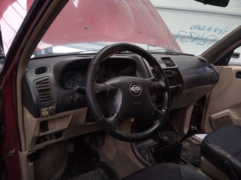 nissan terrano/terrano.ii (r20) del año 2002