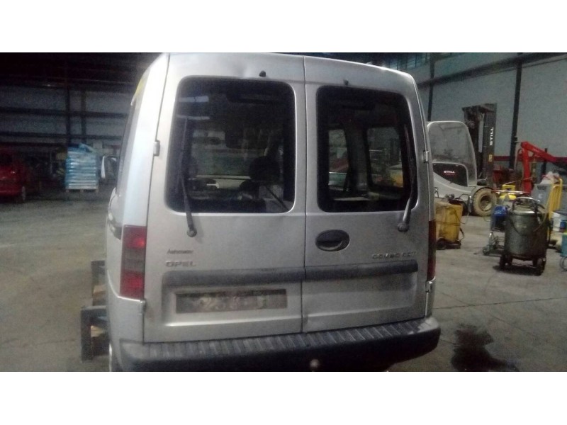 opel combo (corsa c) del año 2004