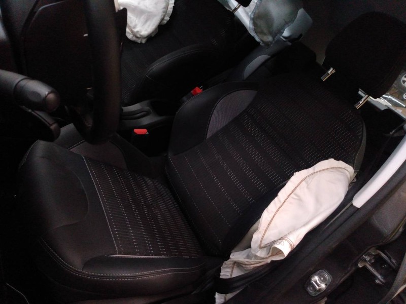 peugeot 2008 (--.2013) del año 2019