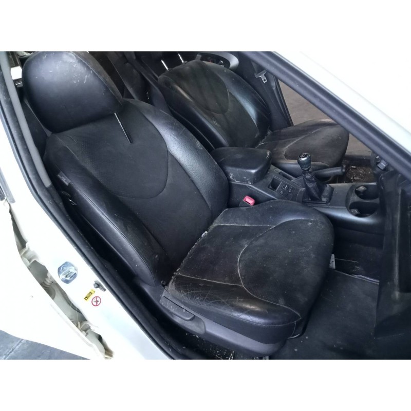 toyota rav 4 (a3) del año 2010