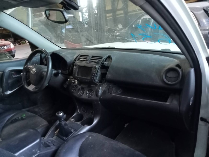 toyota rav 4 (a3) del año 2010