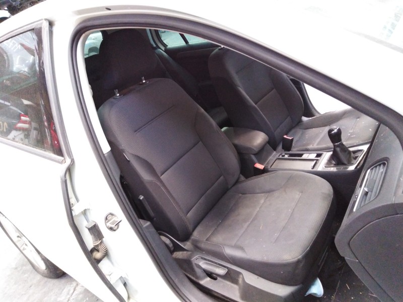 volkswagen golf vii lim. del año 2015