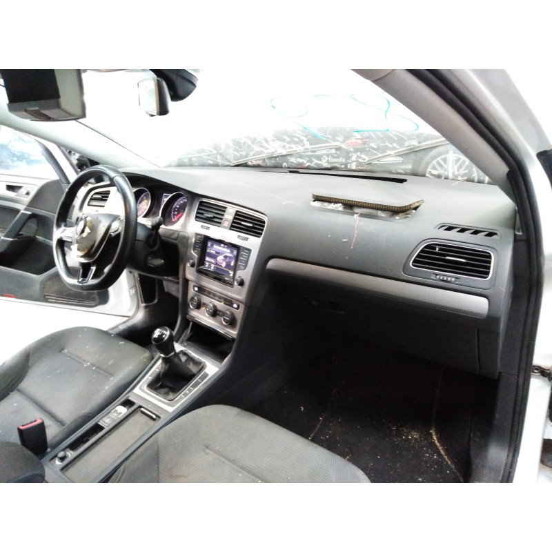 volkswagen golf vii lim. del año 2015