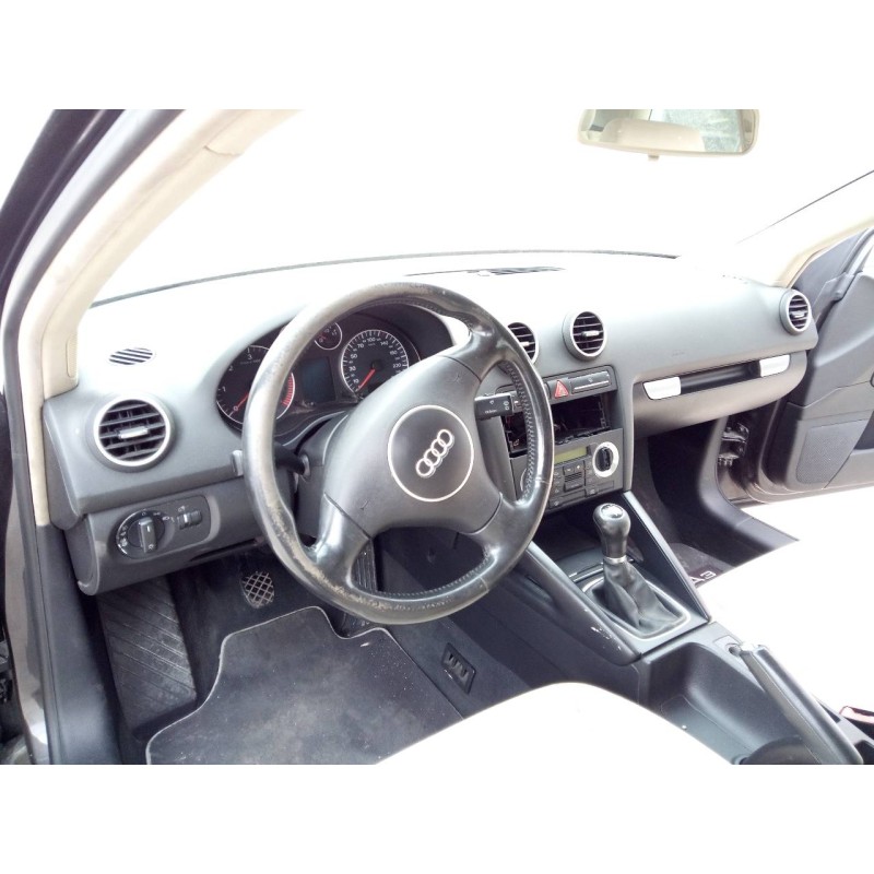 audi a3 (8p) del año 2004