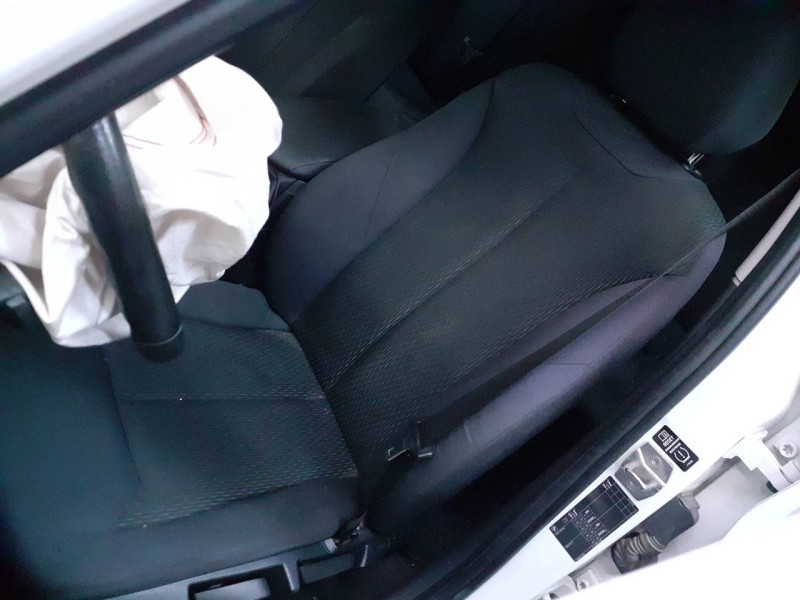 bmw serie 1 lim. (f20) del año 2012