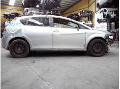 SEAT LEON (1P1)