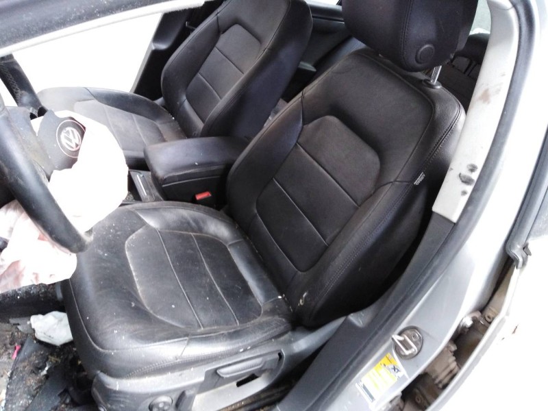 volkswagen passat lim. (362) del año 2010