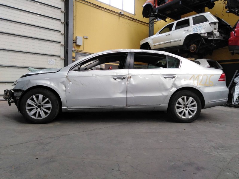 volkswagen passat lim. (362) del año 2010