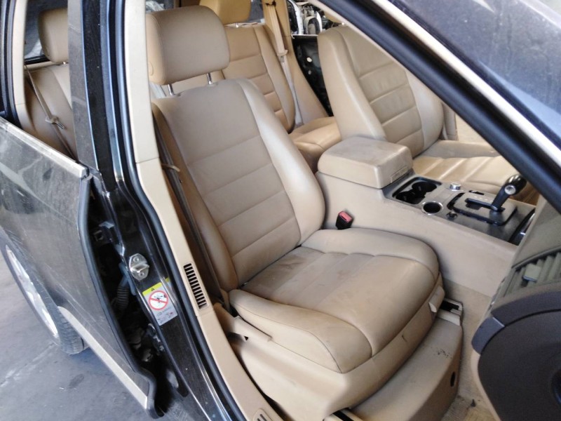 volkswagen touareg (7l6) del año 2008