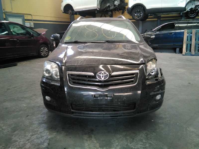 toyota avensis wagon (t25) del año 2006