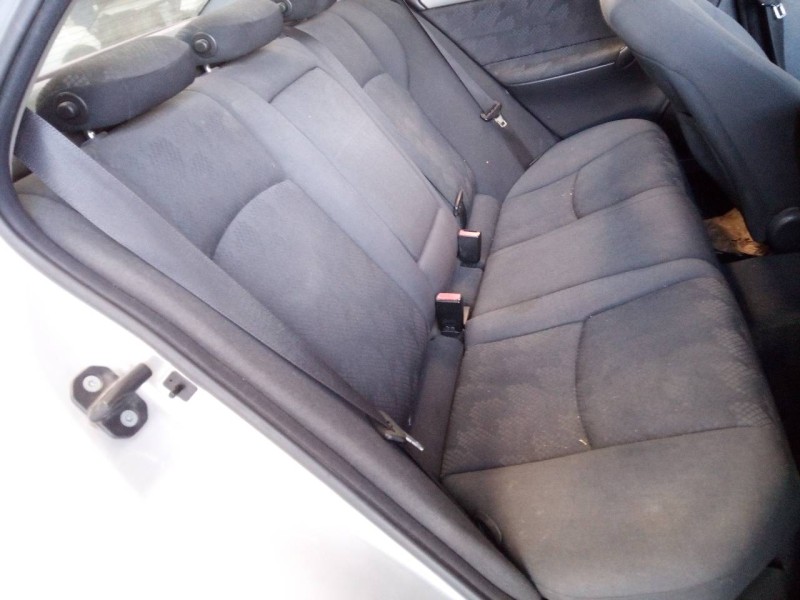 mercedes-benz clase c (w203) berlina del año 2003